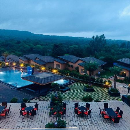 Regenta Resort Belagavi Exterior foto